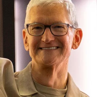 Tim Cook speaking at Austin Community College, 2017